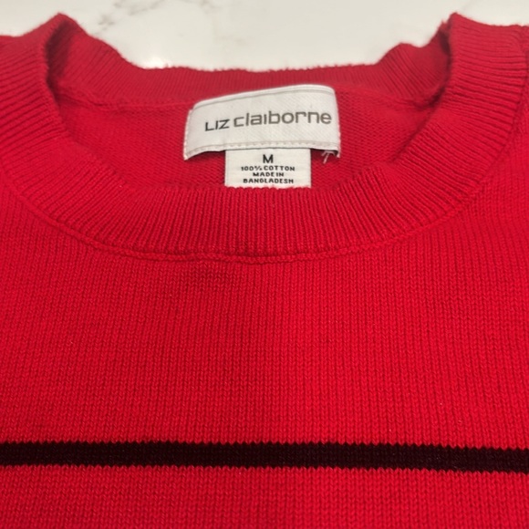 Woman’s Liz Claiborne sweater - Picture 3 of 5